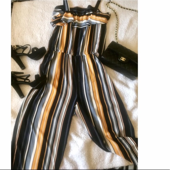 NWOT no boundaries plus size jumpsuit - Picture 2 of 2